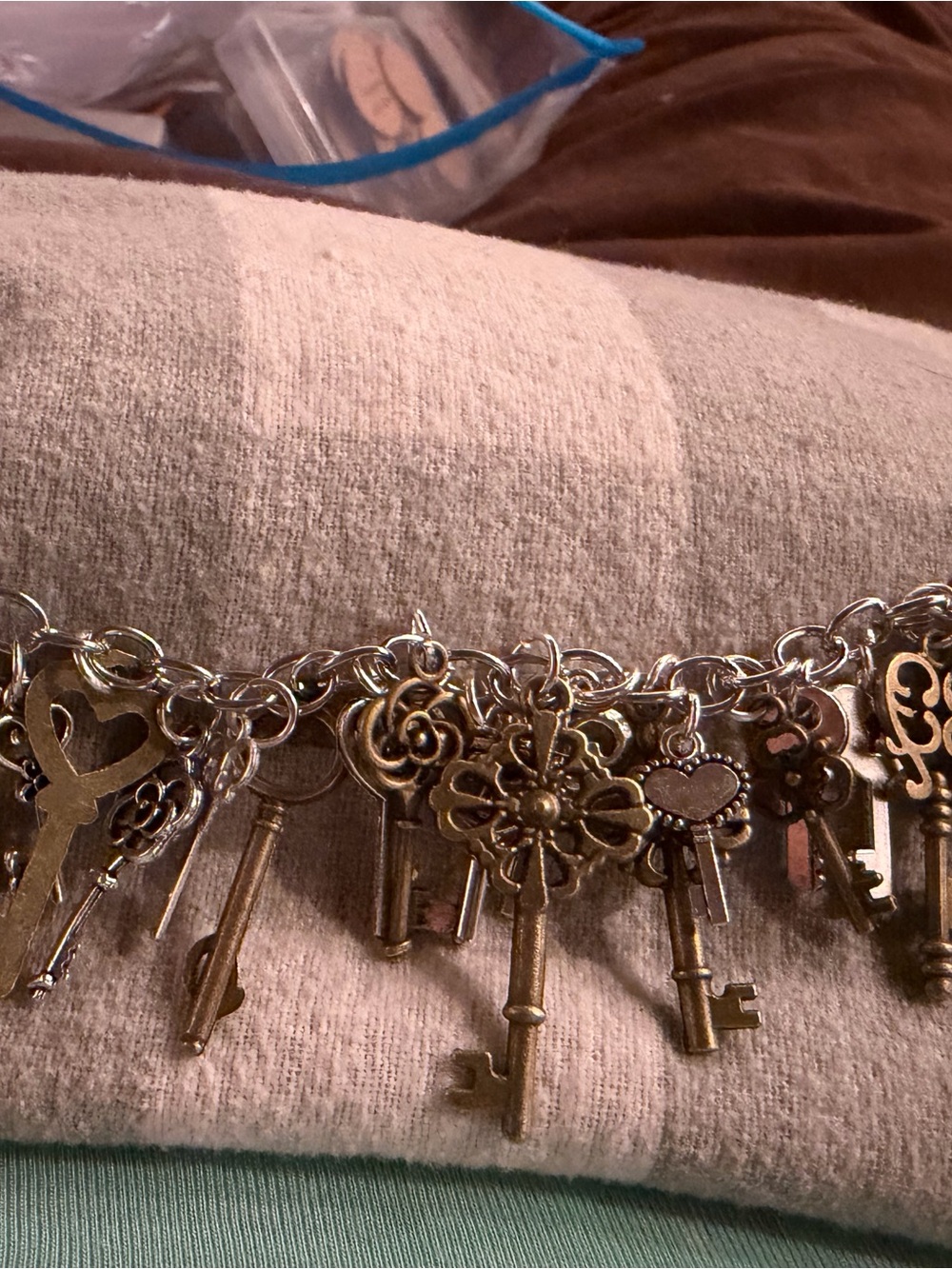 Antique Look Key Charm Bracelet